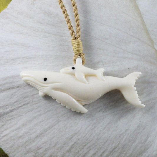Unique Gorgeous Large Hawaiian Mom and Baby Humpback Whale Necklace, Hand Carved Buffalo Bone 2 Whale Necklace N9418 Birthday Mother Gift - Hawaii Treasures Shop